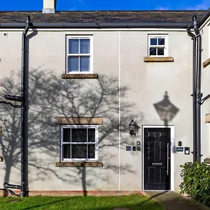  Apartment Hideaway The Bay United Kingdom
